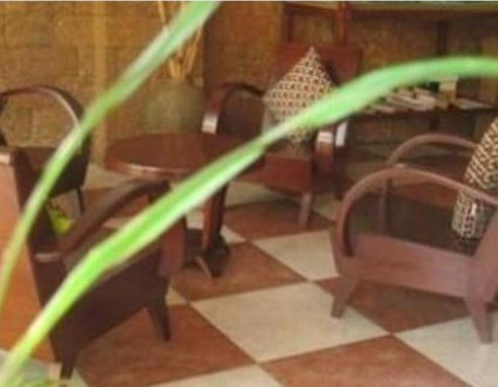 Kambuja Inn Phnom Penh Esterno foto